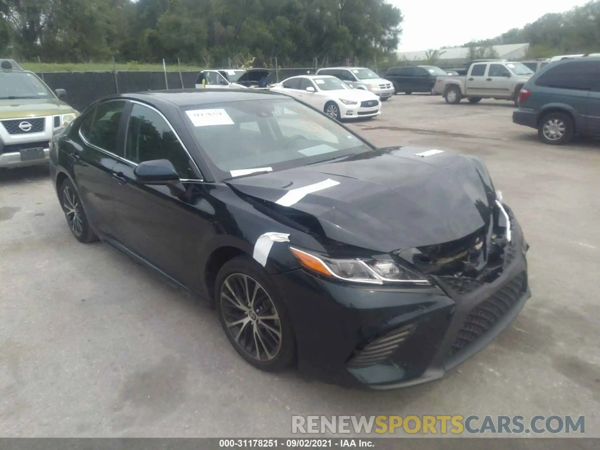 1 Photograph of a damaged car 4T1G11AK7LU364779 TOYOTA CAMRY 2020