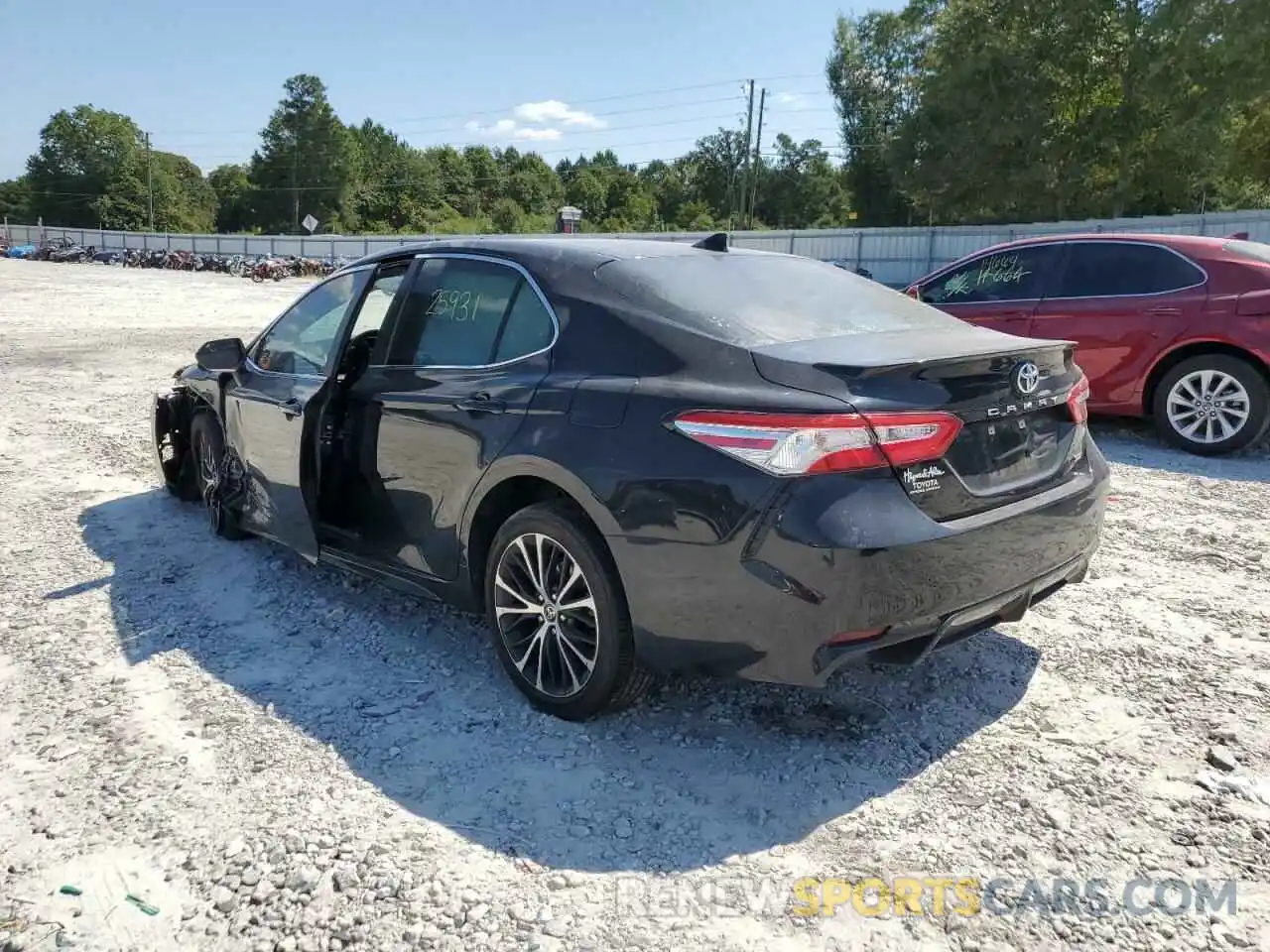 3 Photograph of a damaged car 4T1G11AK7LU368556 TOYOTA CAMRY 2020