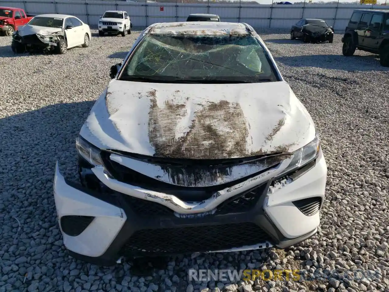 9 Photograph of a damaged car 4T1G11AK7LU370338 TOYOTA CAMRY 2020