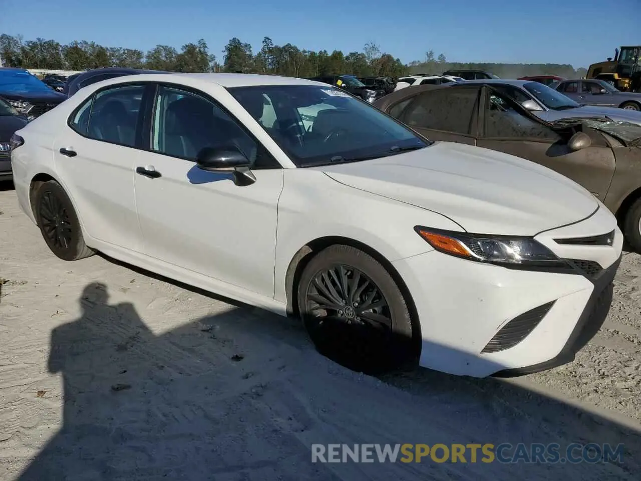 4 Photograph of a damaged car 4T1G11AK7LU381534 TOYOTA CAMRY 2020