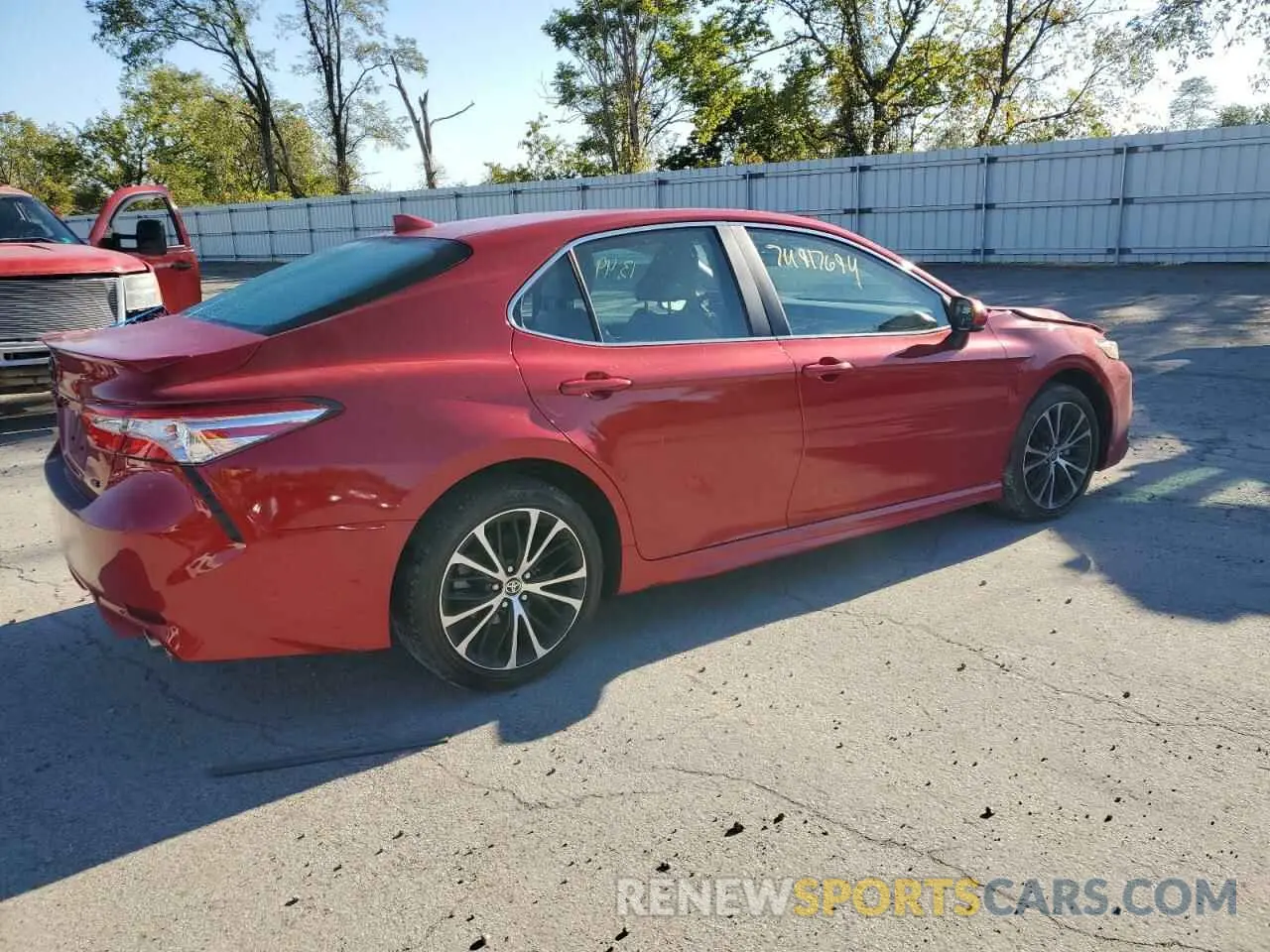 3 Photograph of a damaged car 4T1G11AK7LU394400 TOYOTA CAMRY 2020