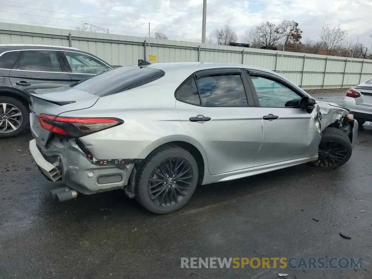 3 Photograph of a damaged car 4T1G11AK7LU398981 TOYOTA CAMRY 2020