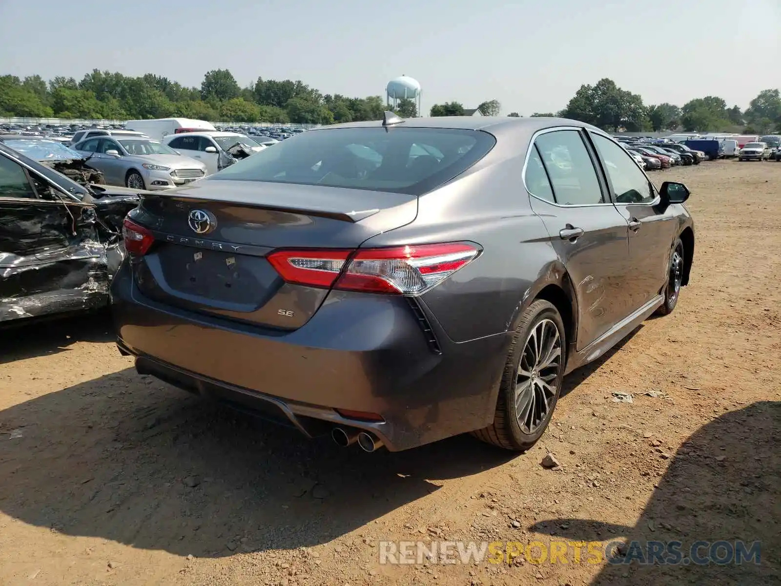 4 Photograph of a damaged car 4T1G11AK7LU857717 TOYOTA CAMRY 2020