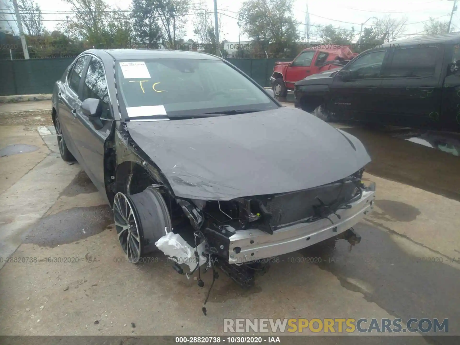 6 Photograph of a damaged car 4T1G11AK7LU883556 TOYOTA CAMRY 2020