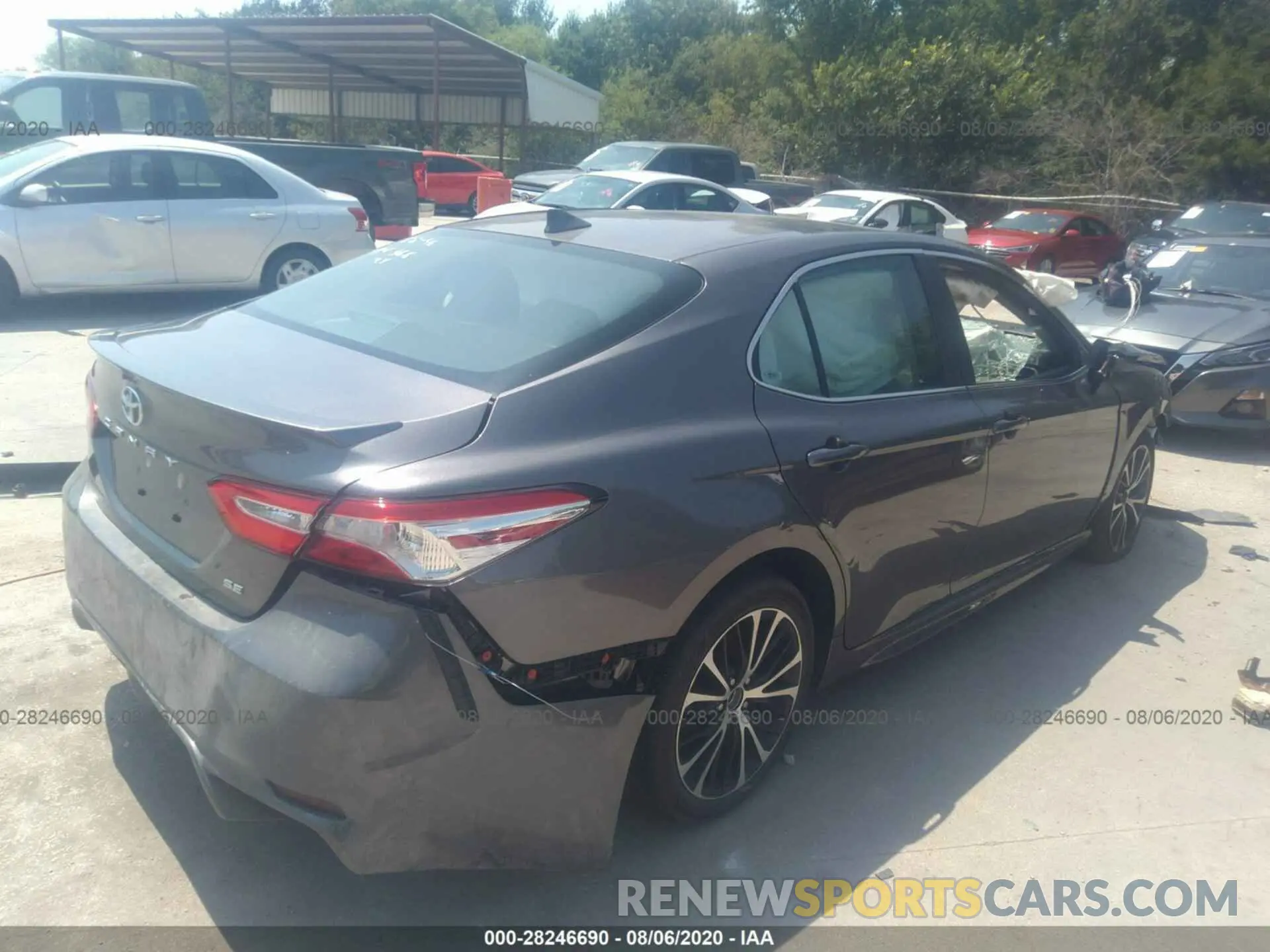 4 Photograph of a damaged car 4T1G11AK7LU885923 TOYOTA CAMRY 2020