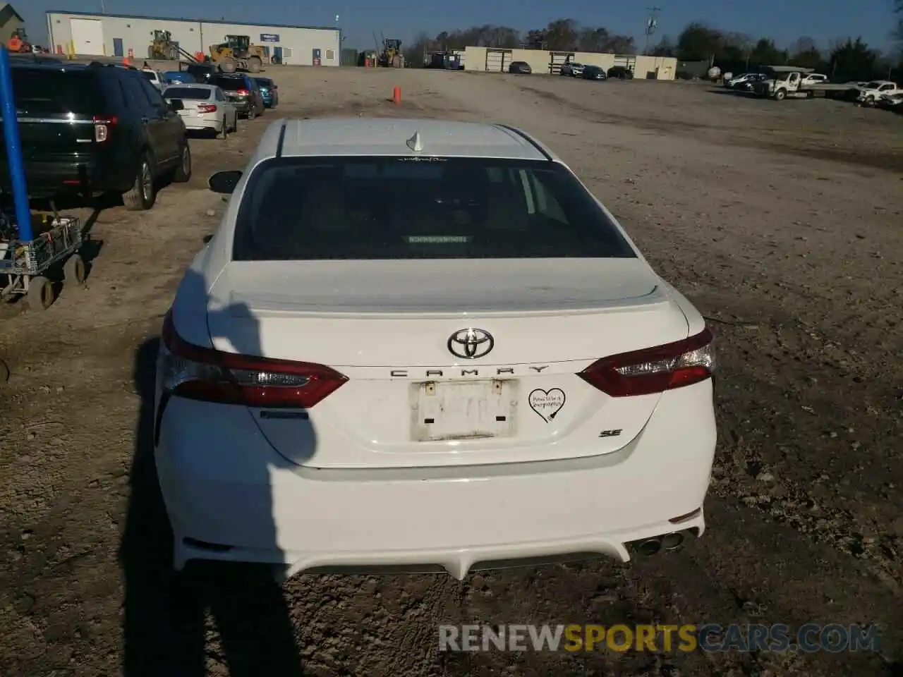 6 Photograph of a damaged car 4T1G11AK7LU889213 TOYOTA CAMRY 2020