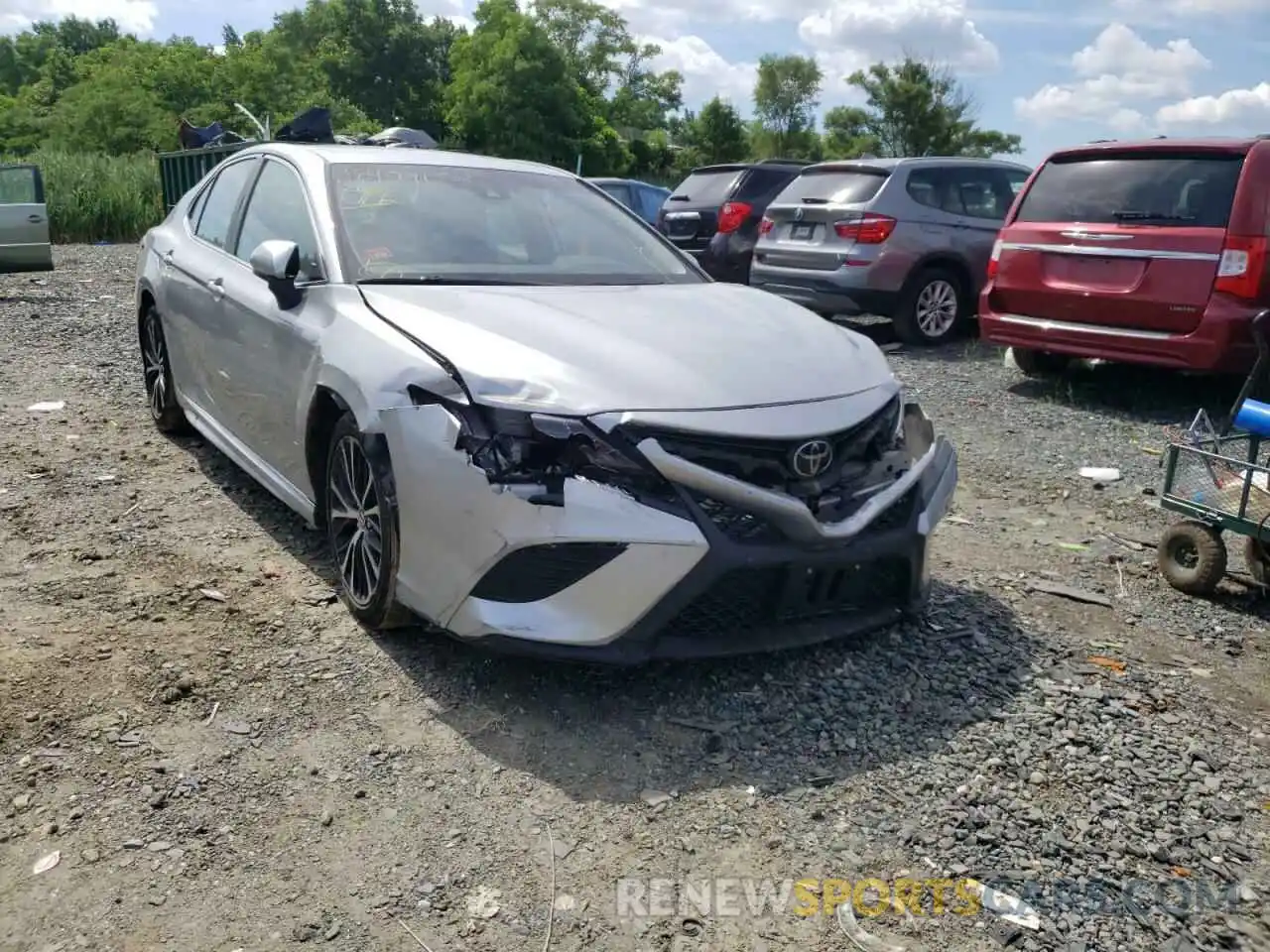 1 Photograph of a damaged car 4T1G11AK7LU893438 TOYOTA CAMRY 2020