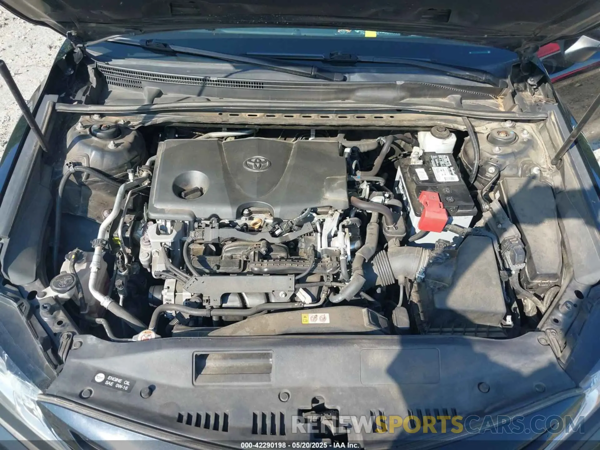 10 Photograph of a damaged car 4T1G11AK7LU905104 TOYOTA CAMRY 2020
