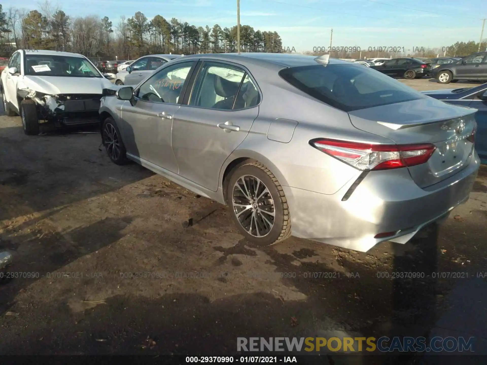 3 Photograph of a damaged car 4T1G11AK7LU906995 TOYOTA CAMRY 2020