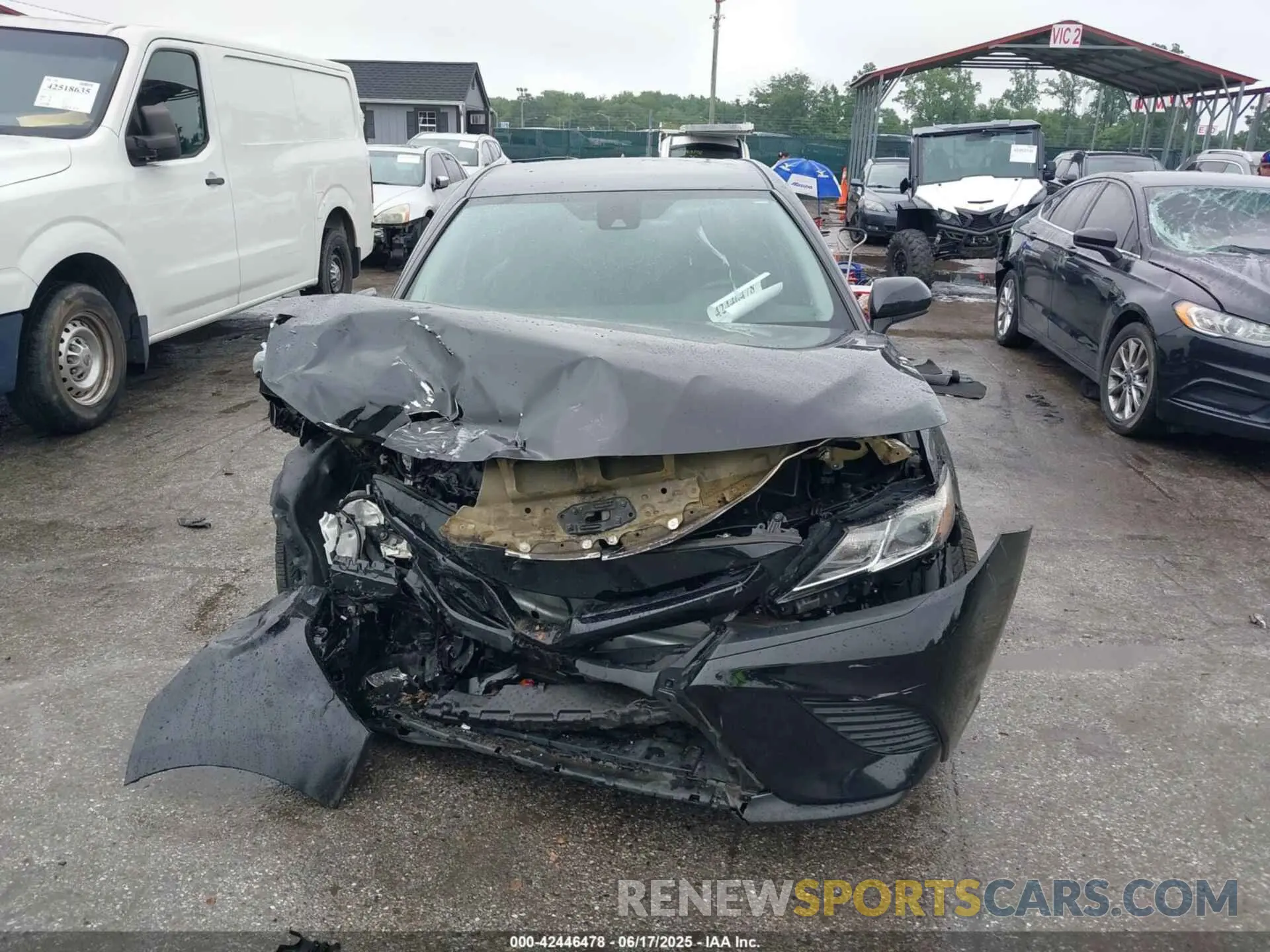 11 Photograph of a damaged car 4T1G11AK7LU917866 TOYOTA CAMRY 2020
