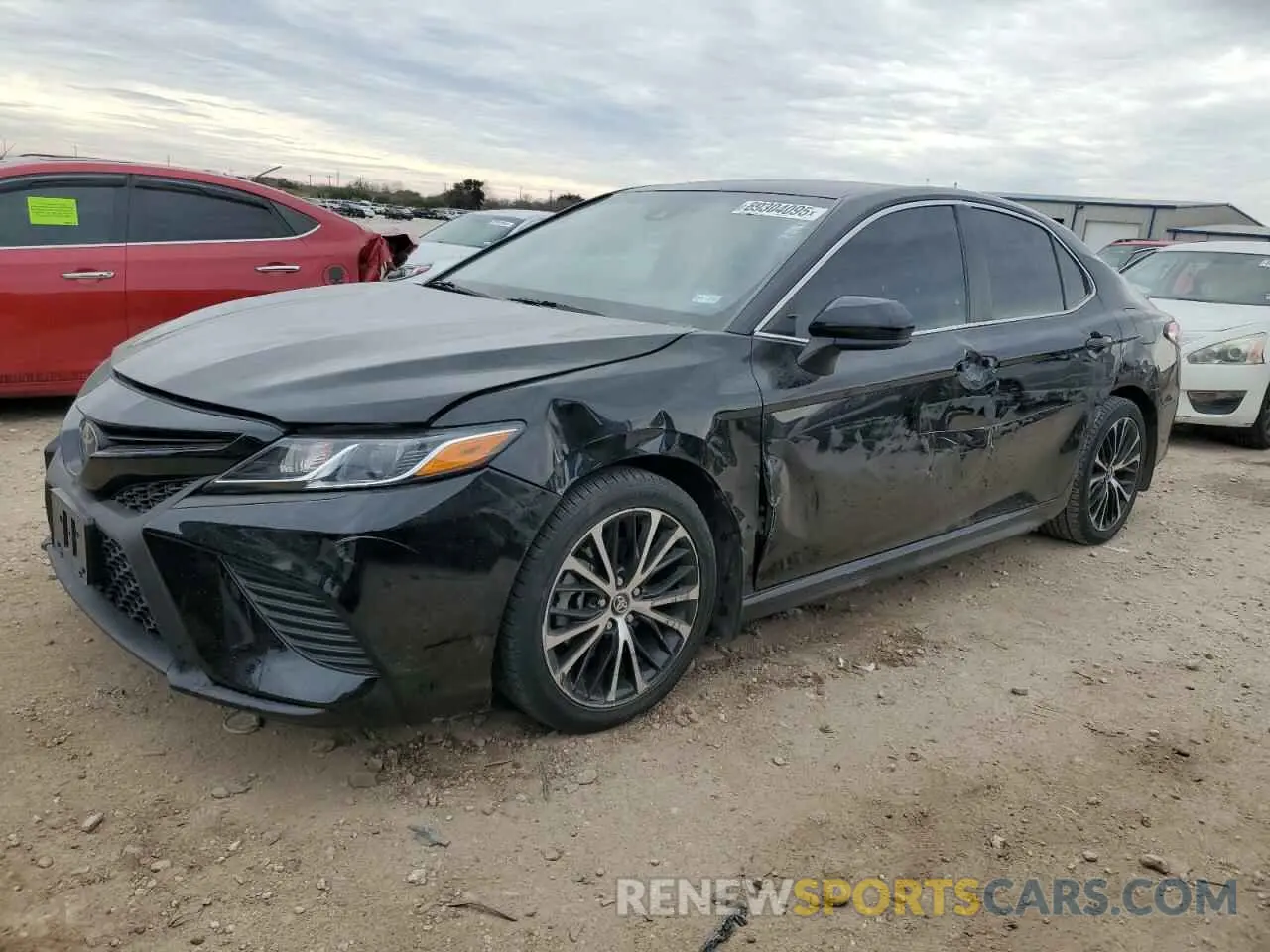 1 Photograph of a damaged car 4T1G11AK7LU922212 TOYOTA CAMRY 2020