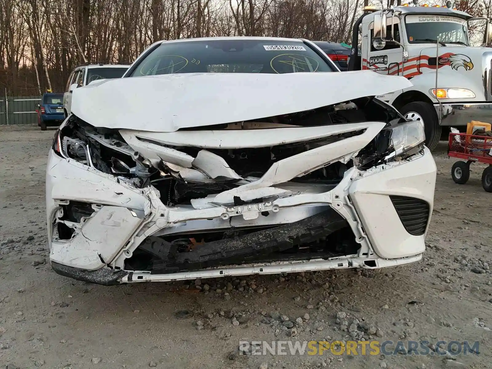 9 Photograph of a damaged car 4T1G11AK7LU929483 TOYOTA CAMRY 2020