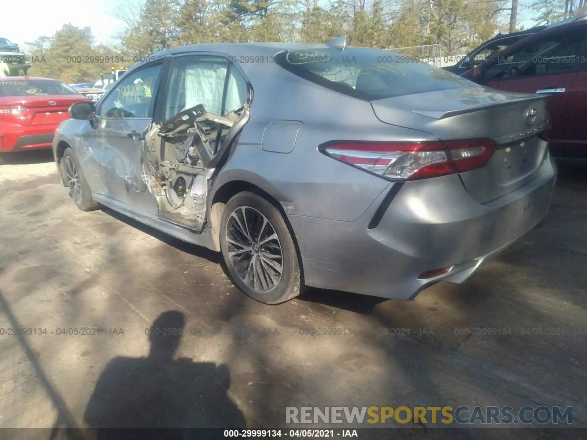 6 Photograph of a damaged car 4T1G11AK7LU934098 TOYOTA CAMRY 2020