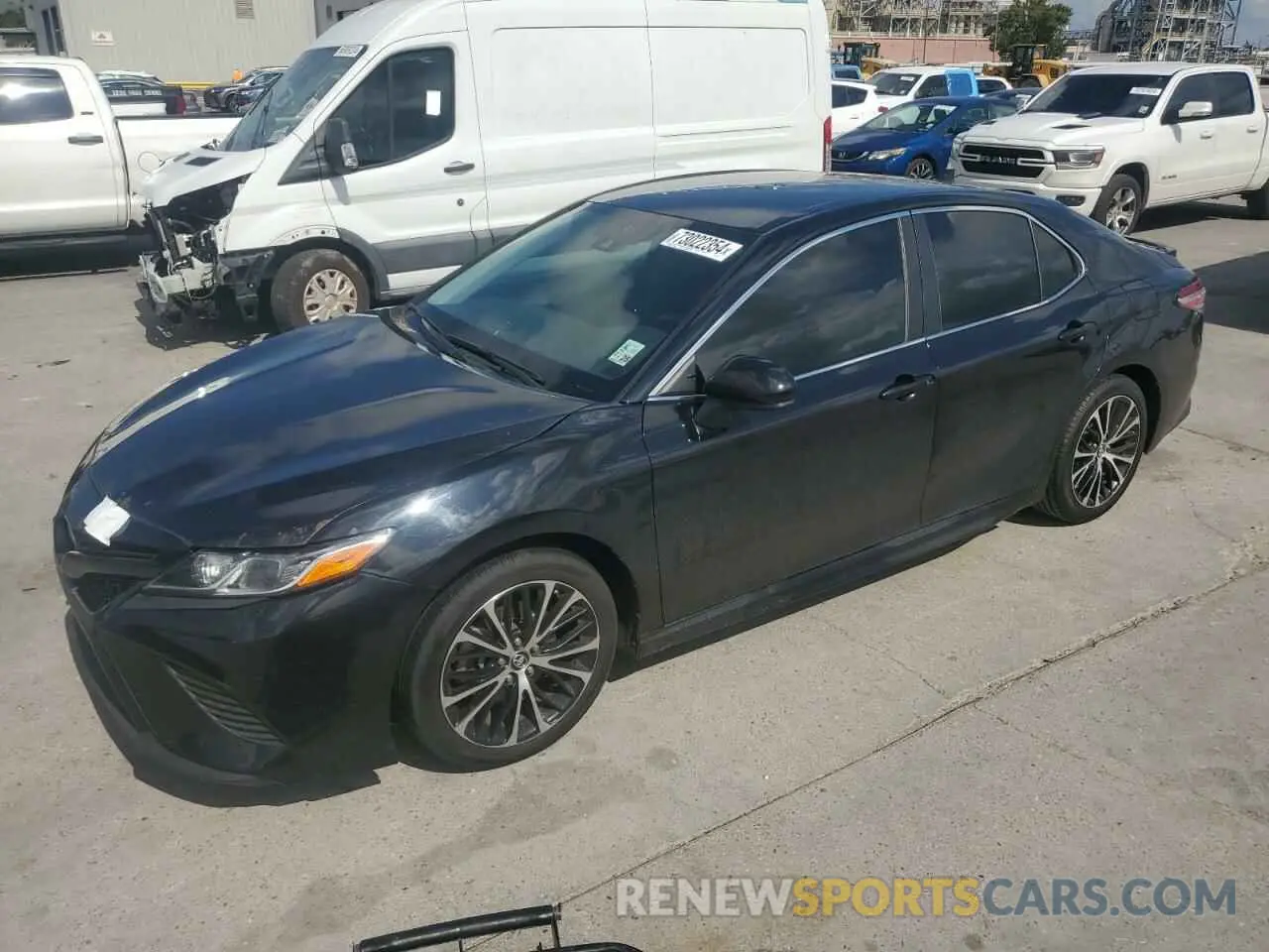 1 Photograph of a damaged car 4T1G11AK7LU940225 TOYOTA CAMRY 2020