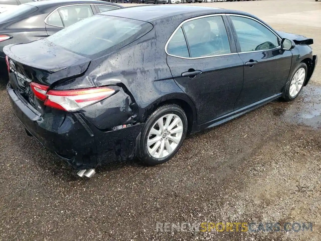 4 Photograph of a damaged car 4T1G11AK7LU949037 TOYOTA CAMRY 2020