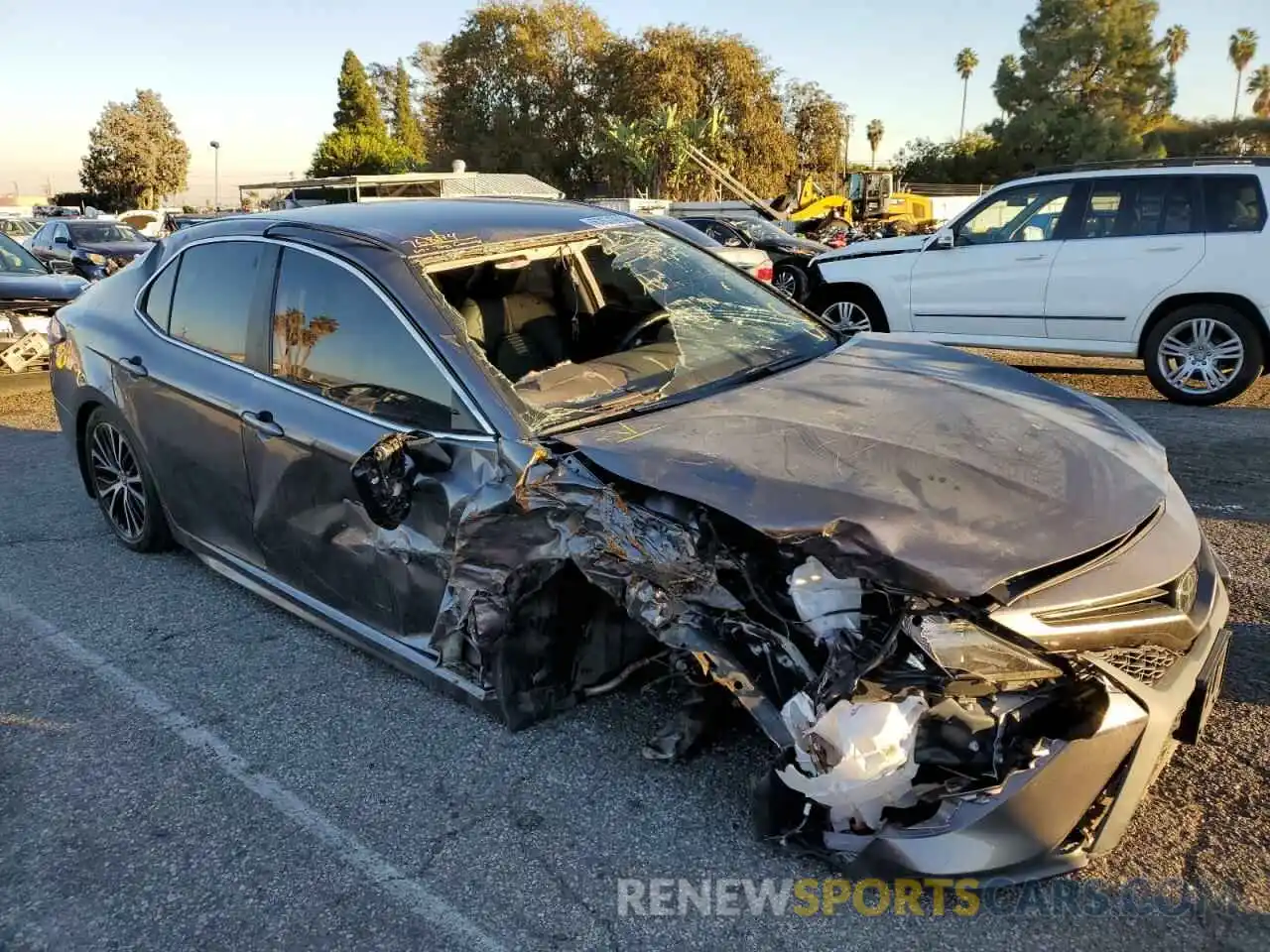 1 Photograph of a damaged car 4T1G11AK7LU953248 TOYOTA CAMRY 2020