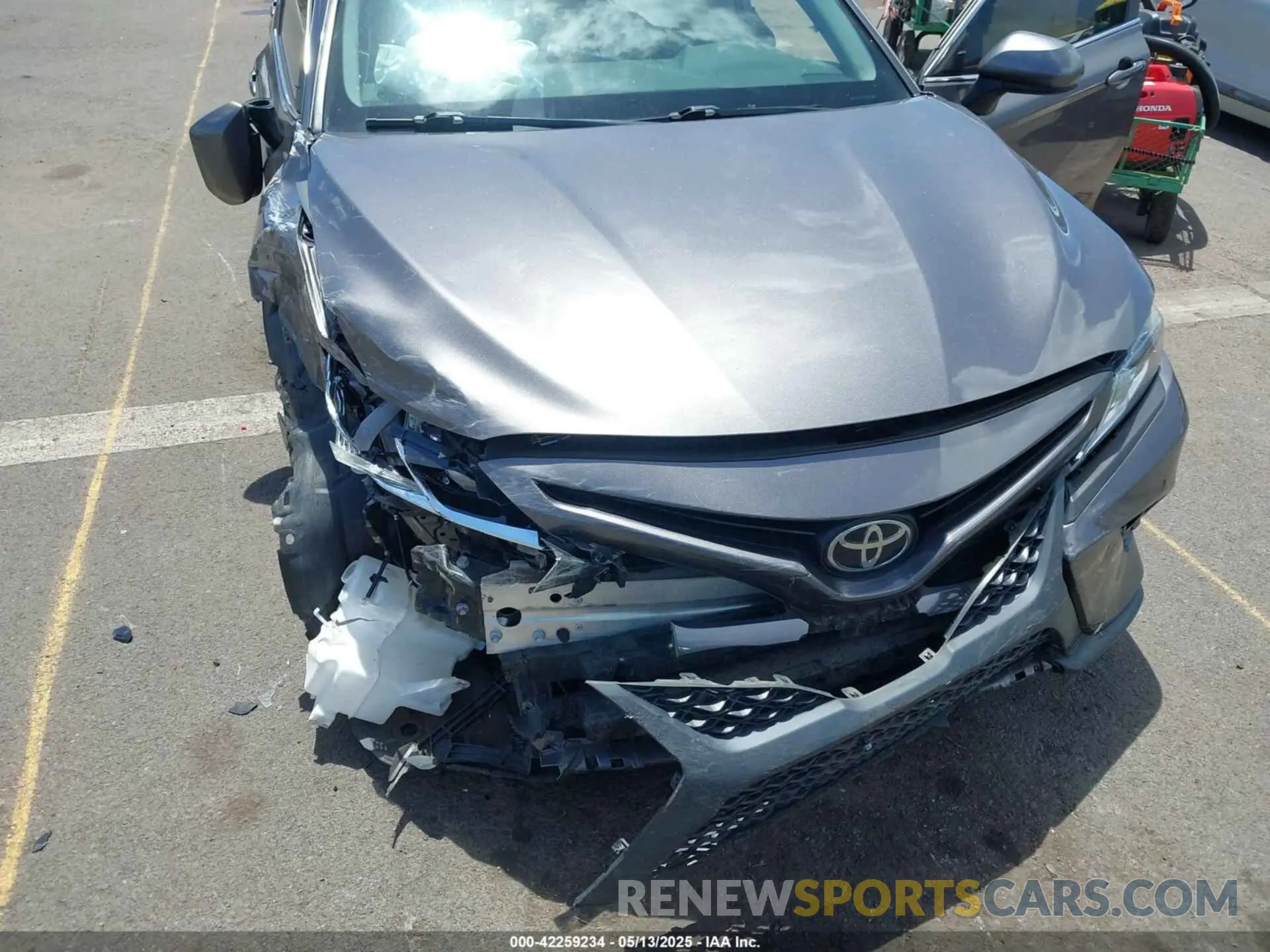 6 Photograph of a damaged car 4T1G11AK7LU962743 TOYOTA CAMRY 2020