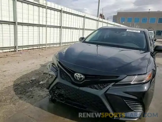 13 Photograph of a damaged car 4T1G11AK7LU964332 TOYOTA CAMRY 2020