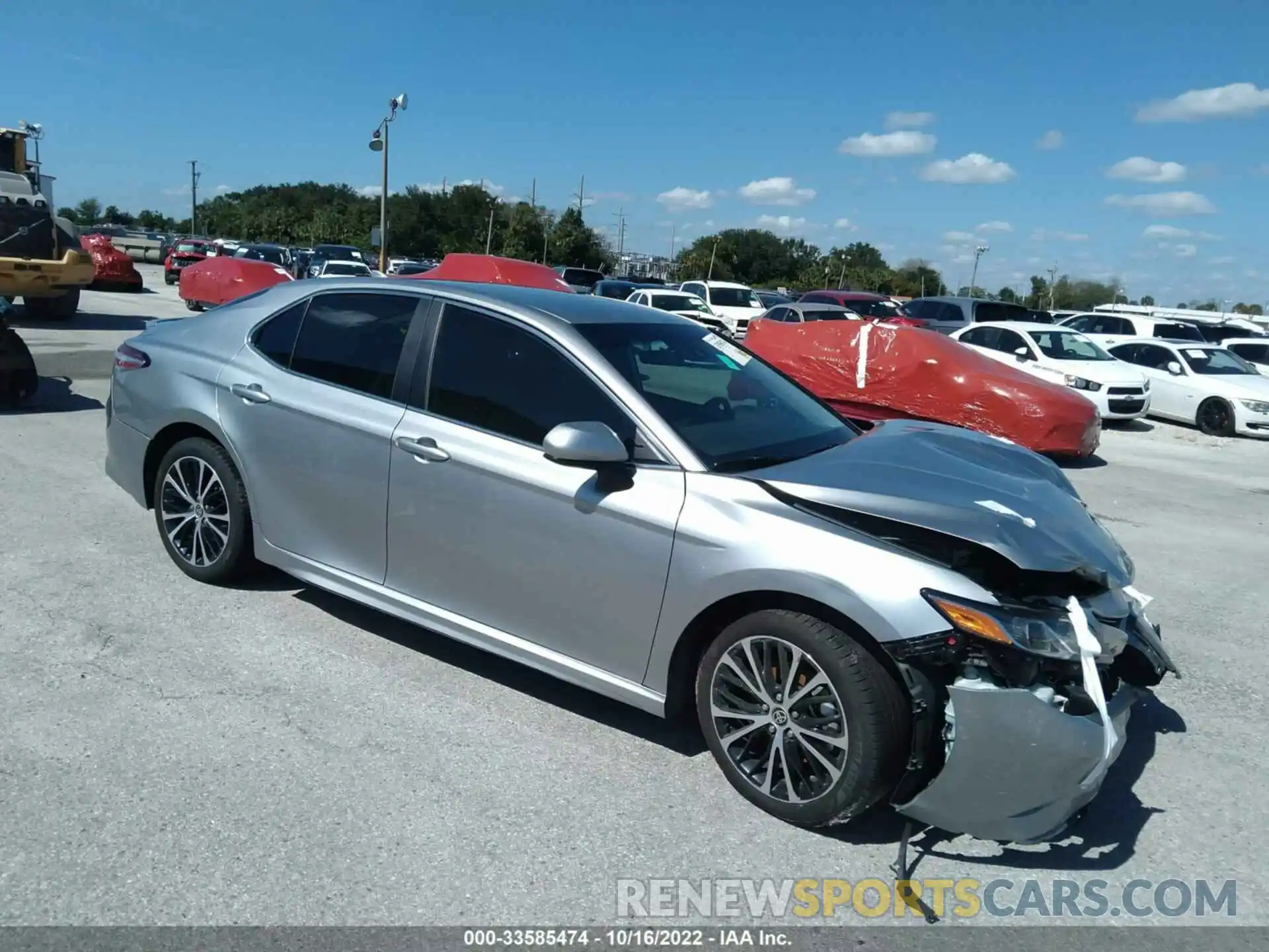 1 Photograph of a damaged car 4T1G11AK7LU972379 TOYOTA CAMRY 2020