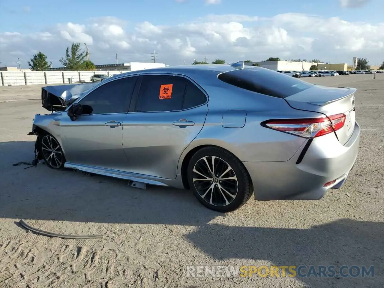 2 Photograph of a damaged car 4T1G11AK7LU983771 TOYOTA CAMRY 2020