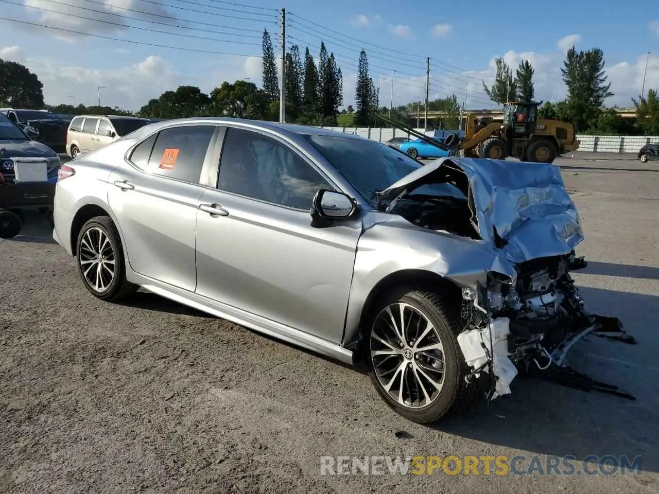 4 Photograph of a damaged car 4T1G11AK7LU983771 TOYOTA CAMRY 2020