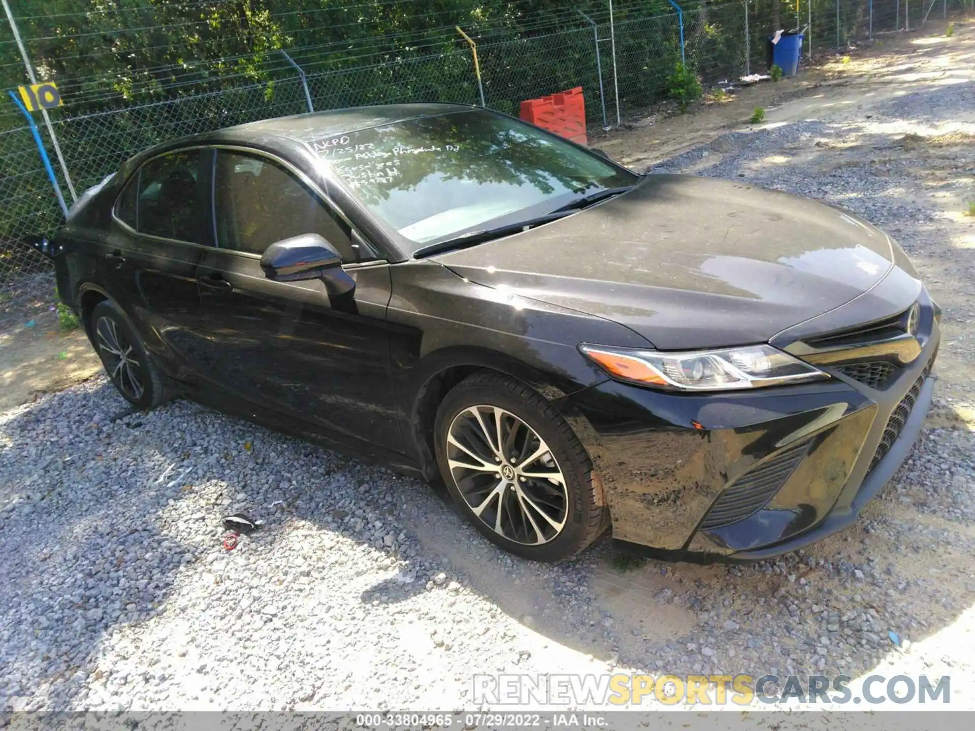 1 Photograph of a damaged car 4T1G11AK7LU997394 TOYOTA CAMRY 2020