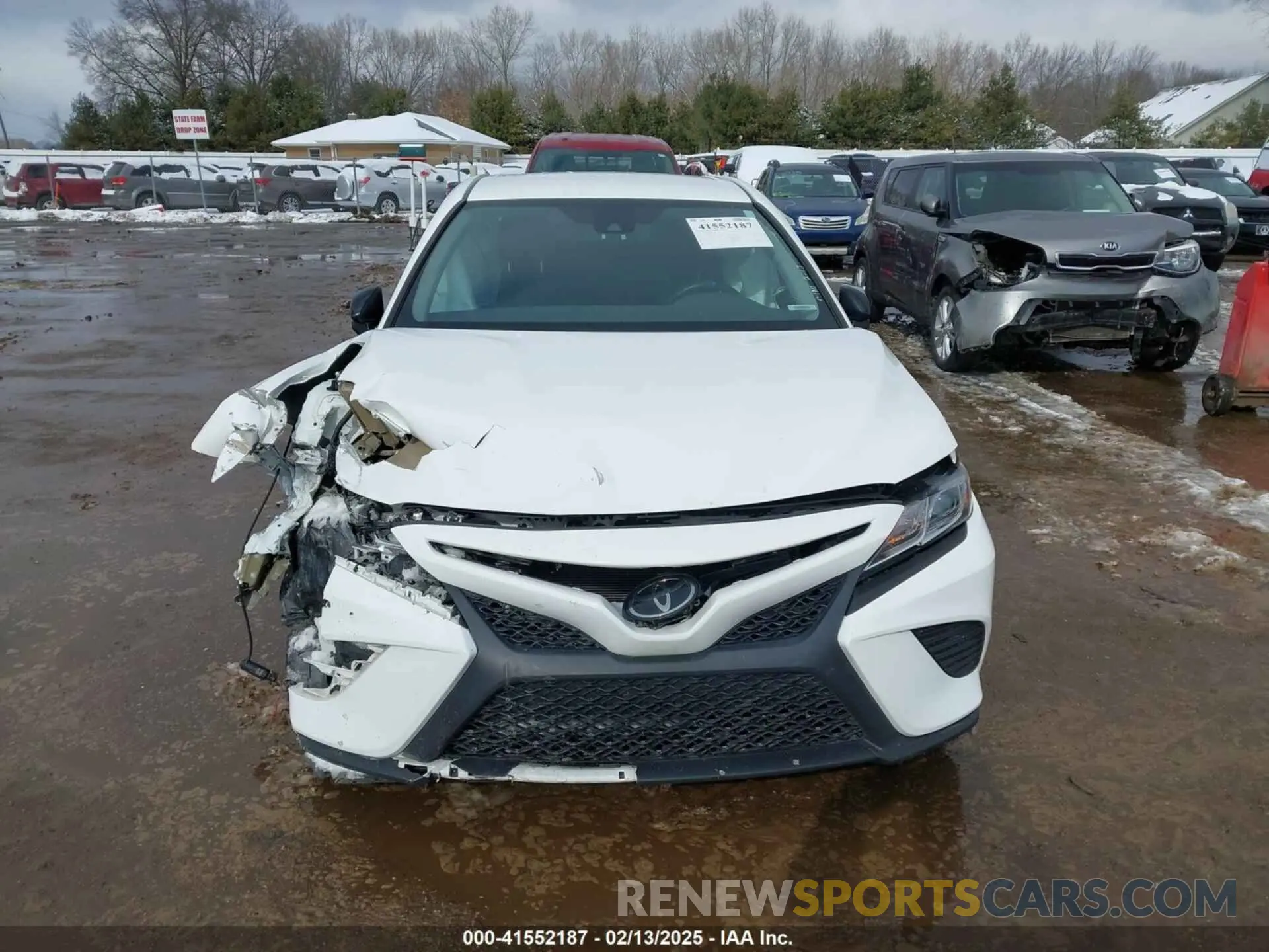 12 Photograph of a damaged car 4T1G11AK8LU307412 TOYOTA CAMRY 2020