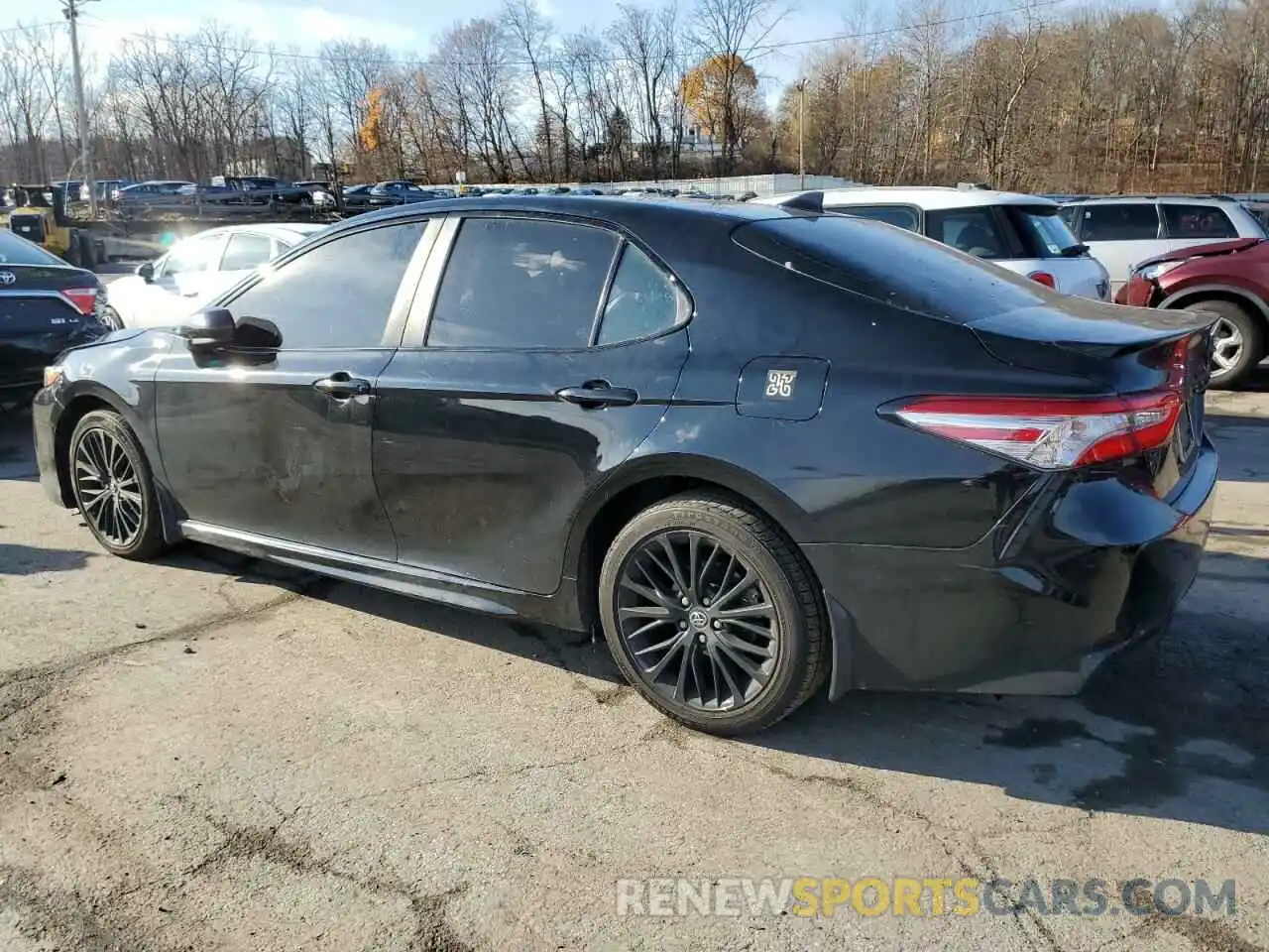 2 Photograph of a damaged car 4T1G11AK8LU315252 TOYOTA CAMRY 2020