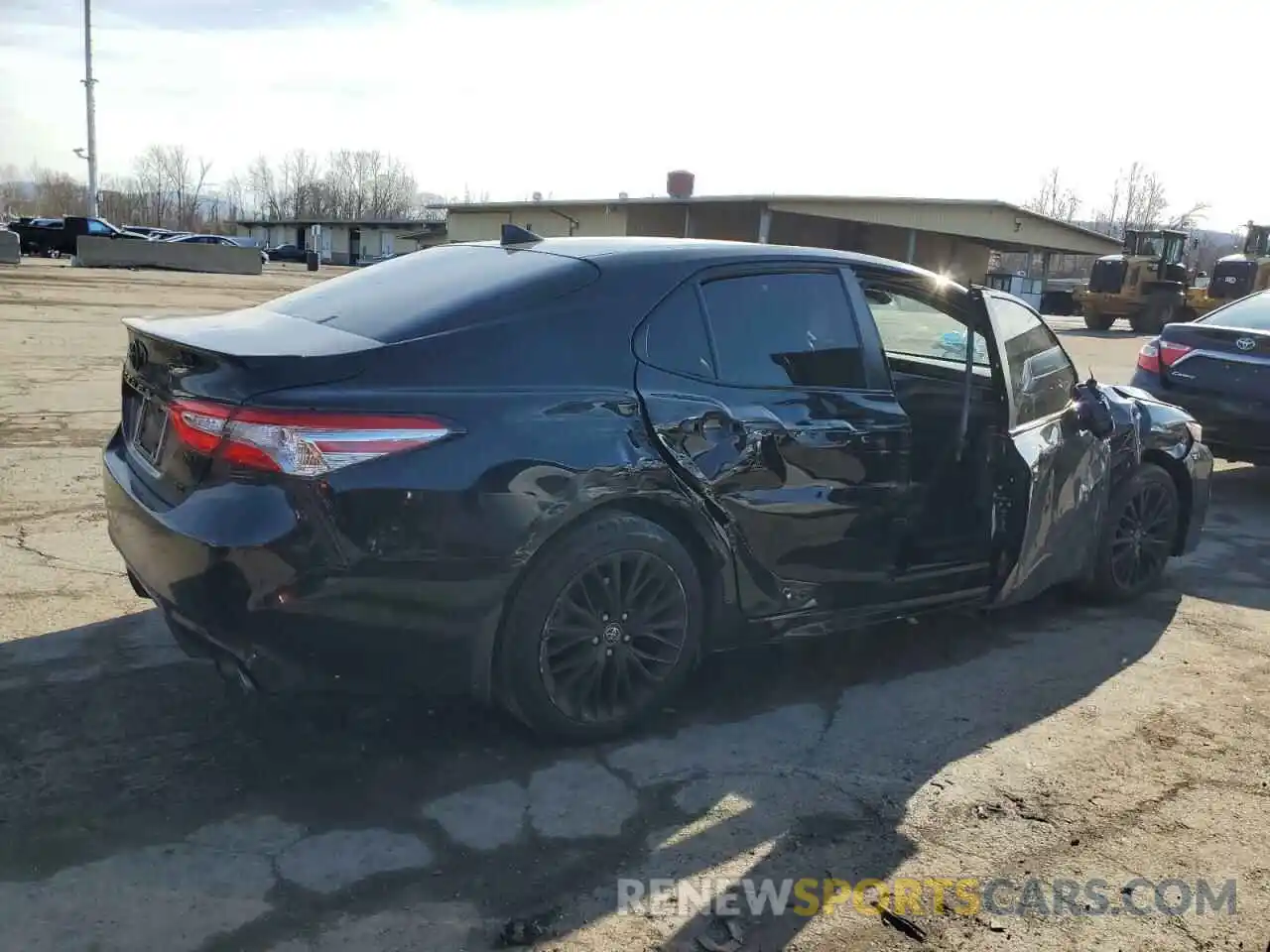 3 Photograph of a damaged car 4T1G11AK8LU315252 TOYOTA CAMRY 2020