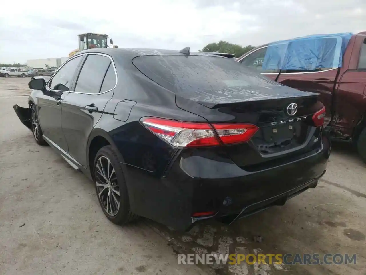 3 Photograph of a damaged car 4T1G11AK8LU324355 TOYOTA CAMRY 2020