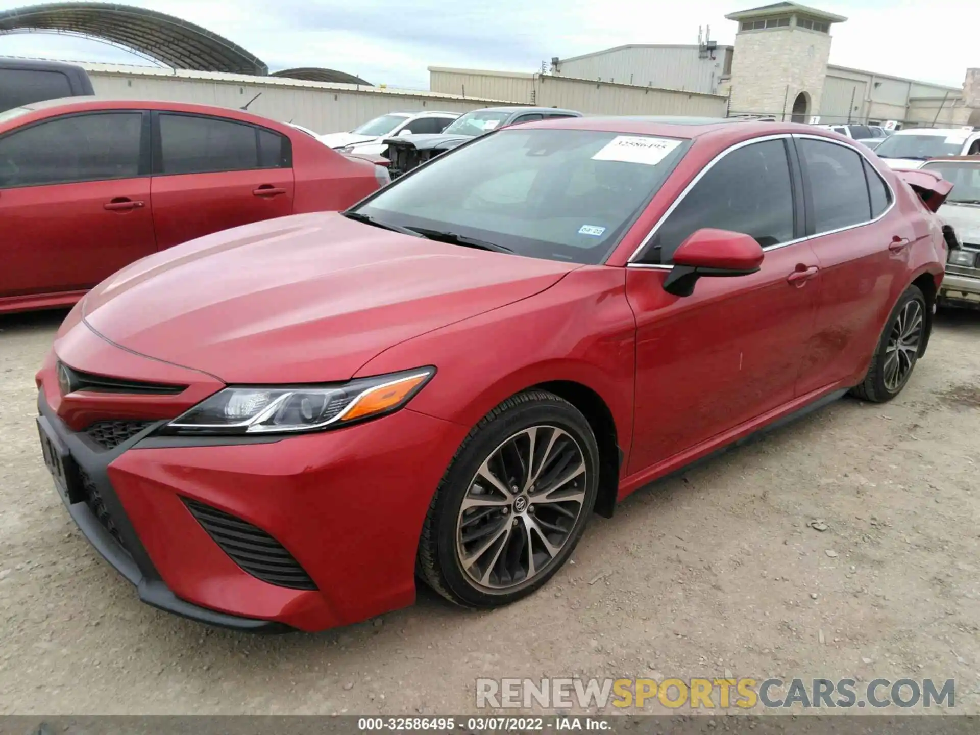 2 Photograph of a damaged car 4T1G11AK8LU326221 TOYOTA CAMRY 2020