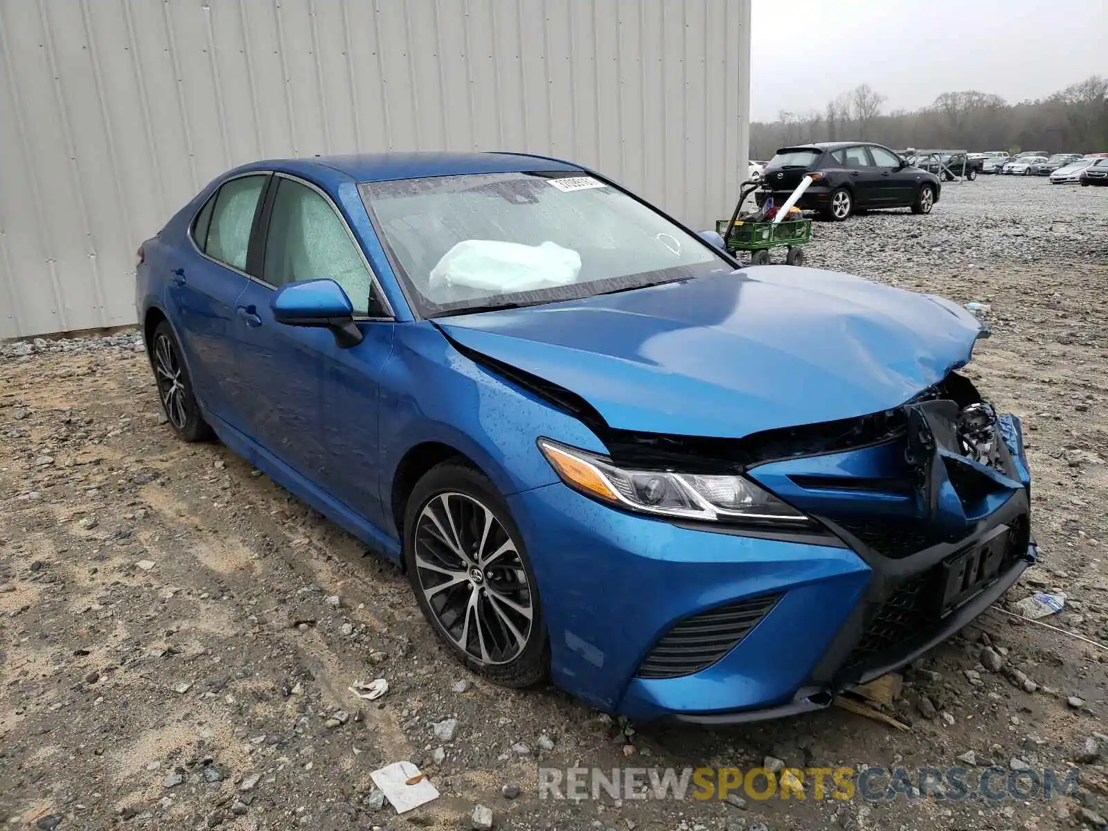 1 Photograph of a damaged car 4T1G11AK8LU326641 TOYOTA CAMRY 2020