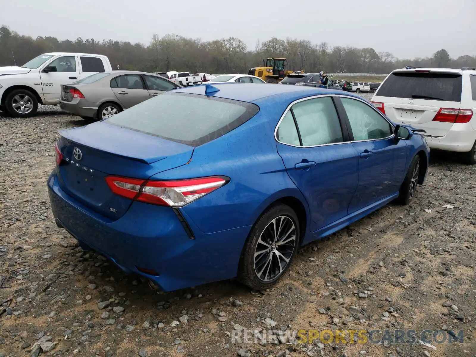 4 Photograph of a damaged car 4T1G11AK8LU326641 TOYOTA CAMRY 2020