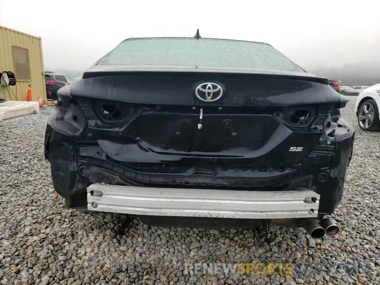 6 Photograph of a damaged car 4T1G11AK8LU327742 TOYOTA CAMRY 2020