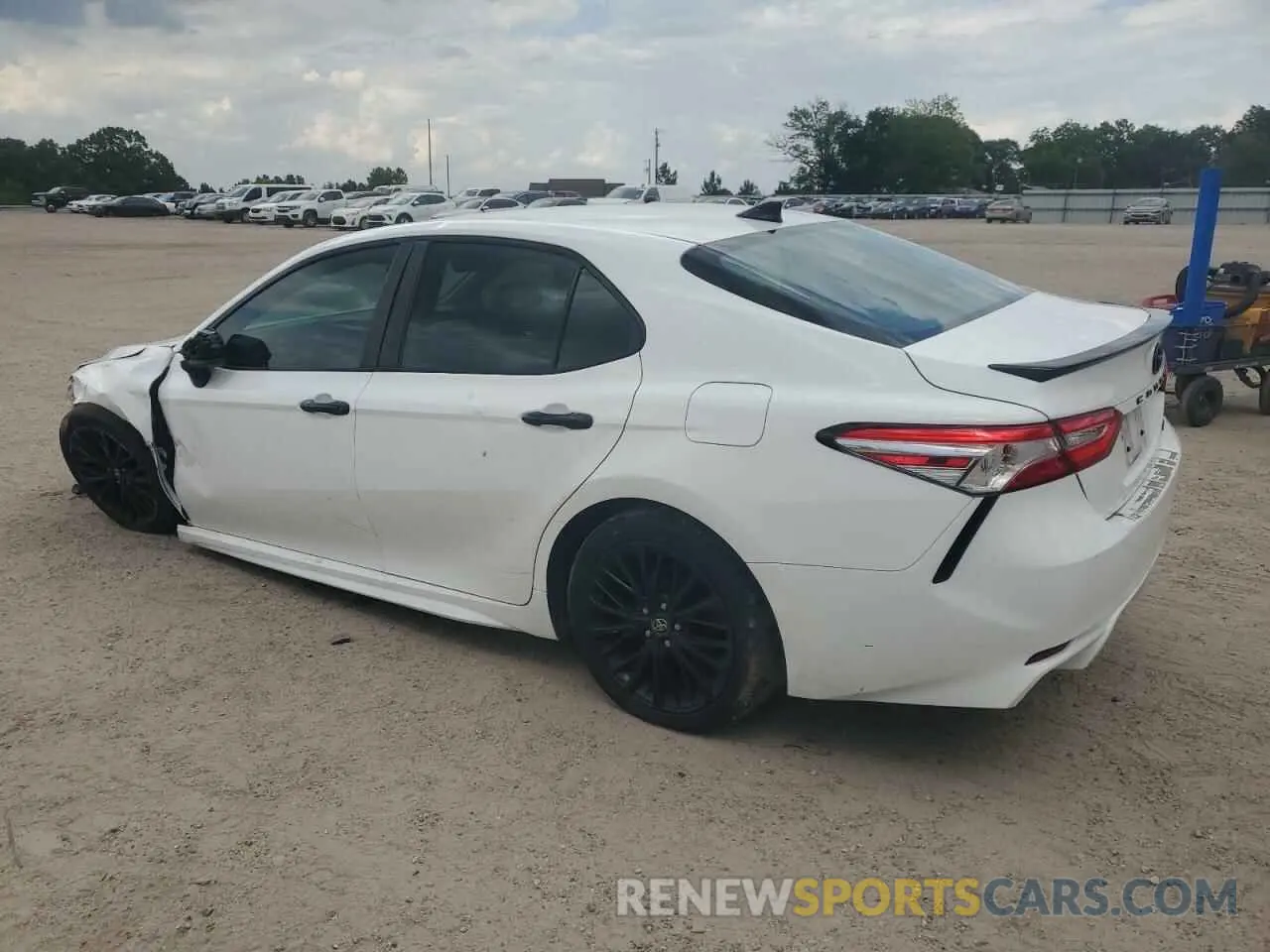 2 Photograph of a damaged car 4T1G11AK8LU356271 TOYOTA CAMRY 2020