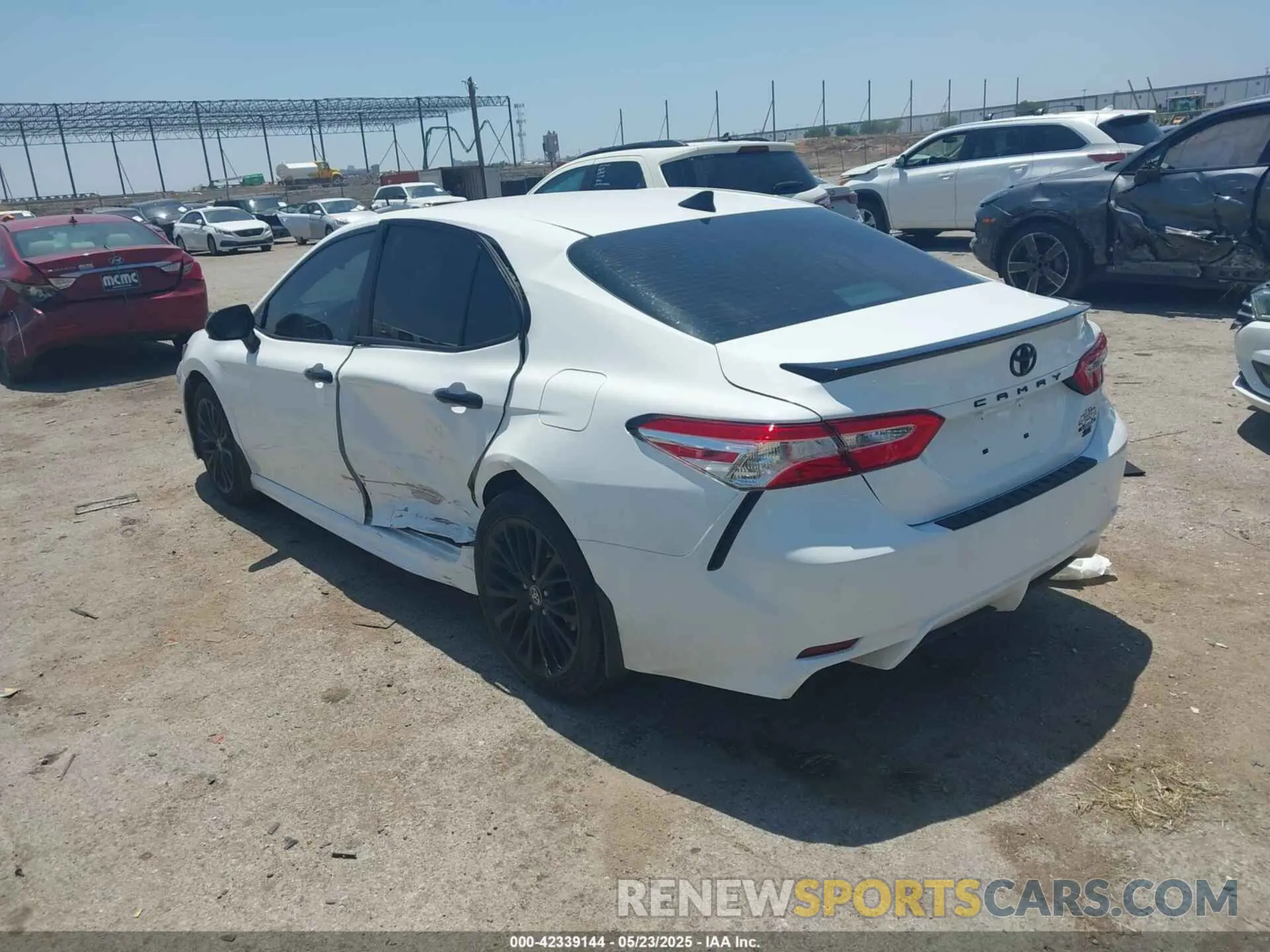 3 Photograph of a damaged car 4T1G11AK8LU362863 TOYOTA CAMRY 2020