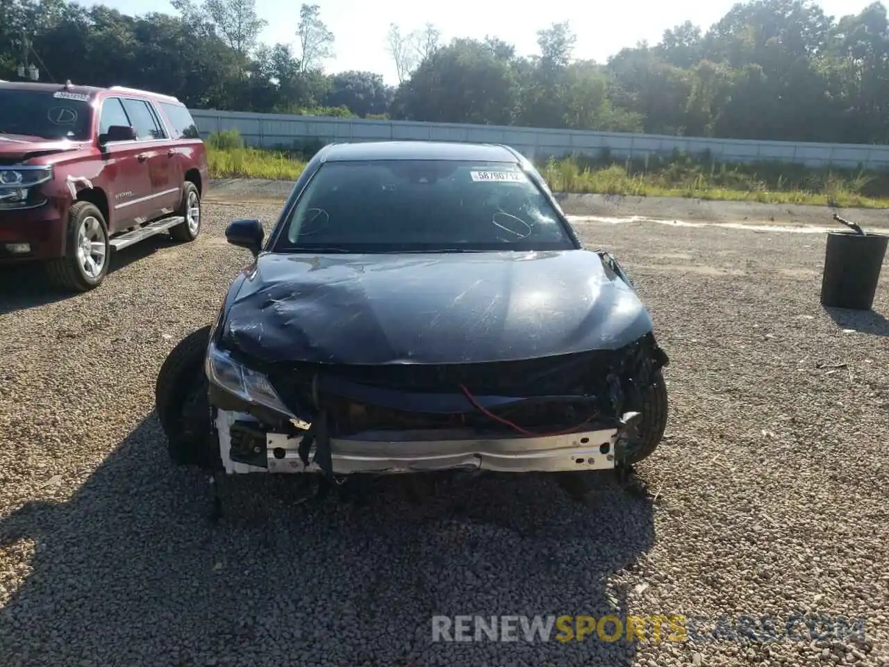 9 Photograph of a damaged car 4T1G11AK8LU365892 TOYOTA CAMRY 2020