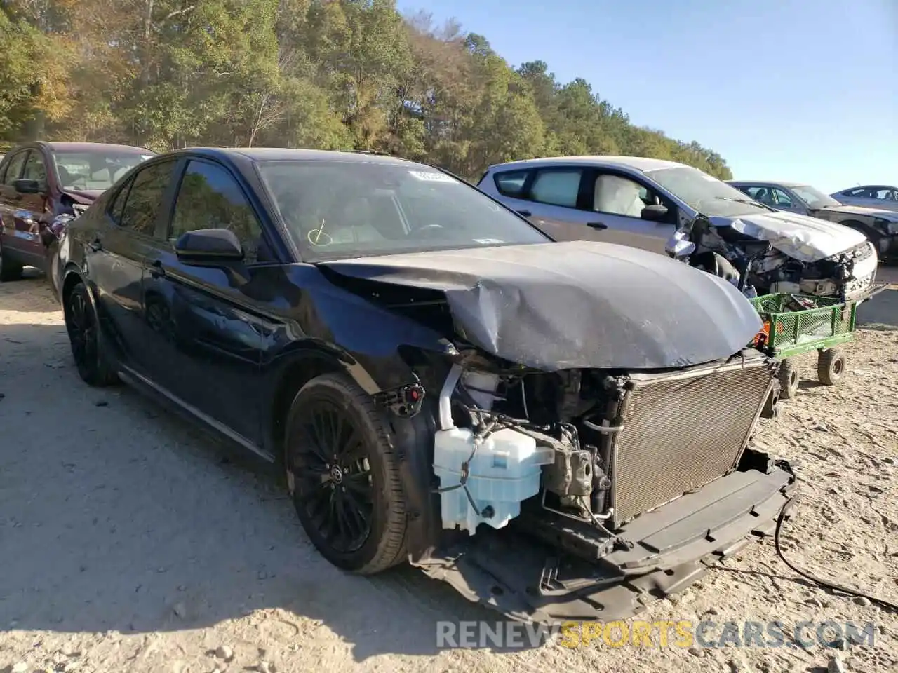 1 Photograph of a damaged car 4T1G11AK8LU375029 TOYOTA CAMRY 2020