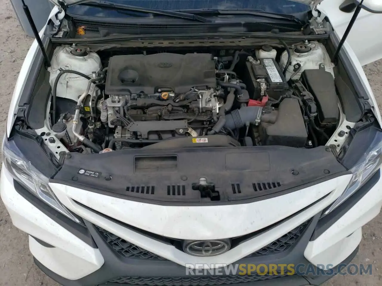 11 Photograph of a damaged car 4T1G11AK8LU382725 TOYOTA CAMRY 2020