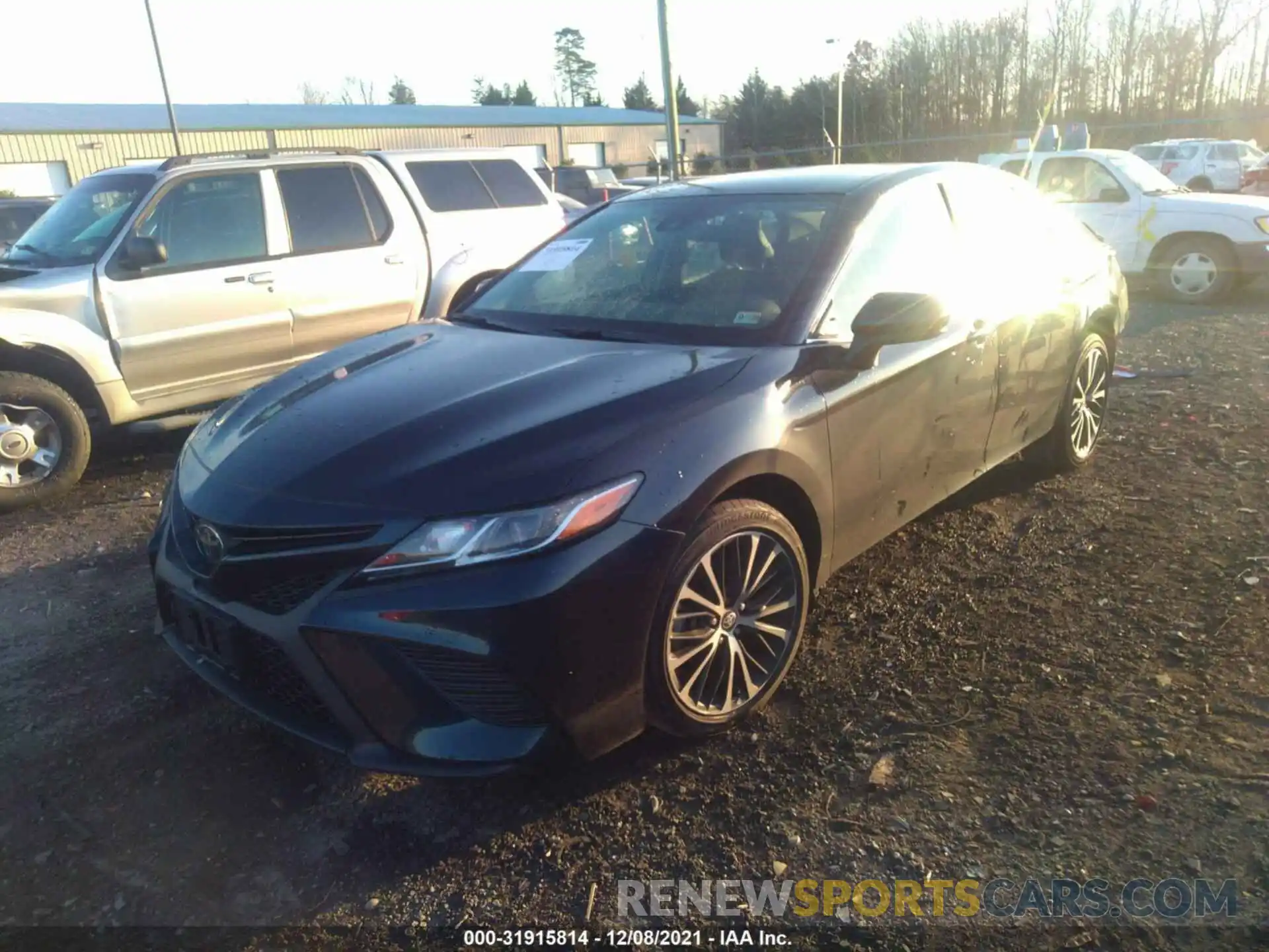 2 Photograph of a damaged car 4T1G11AK8LU393191 TOYOTA CAMRY 2020