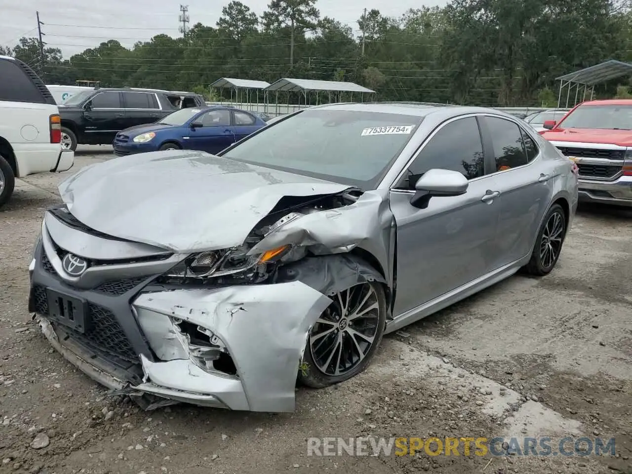 1 Photograph of a damaged car 4T1G11AK8LU505309 TOYOTA CAMRY 2020