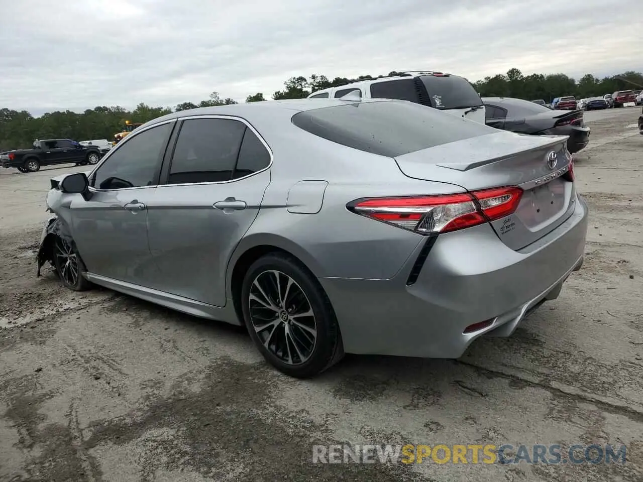 2 Photograph of a damaged car 4T1G11AK8LU505309 TOYOTA CAMRY 2020