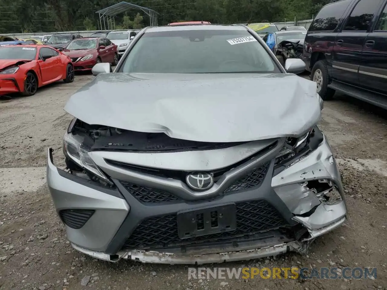 5 Photograph of a damaged car 4T1G11AK8LU505309 TOYOTA CAMRY 2020