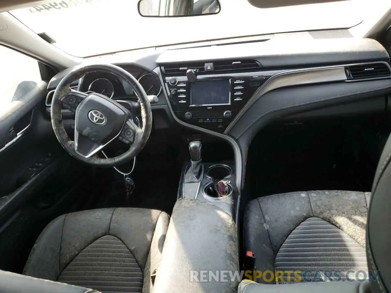 8 Photograph of a damaged car 4T1G11AK8LU511563 TOYOTA CAMRY 2020