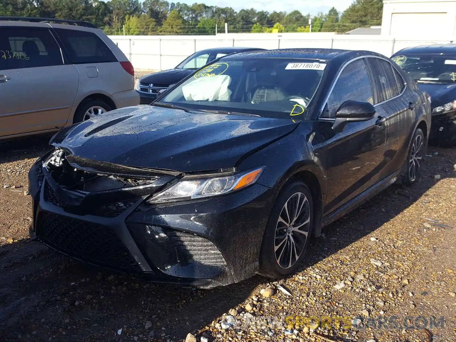 2 Photograph of a damaged car 4T1G11AK8LU873781 TOYOTA CAMRY 2020