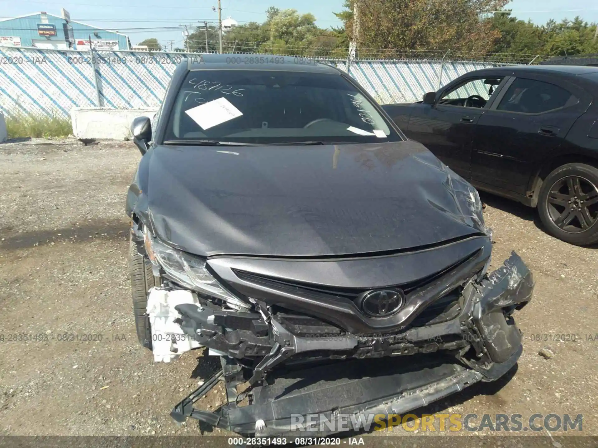 6 Photograph of a damaged car 4T1G11AK8LU884229 TOYOTA CAMRY 2020