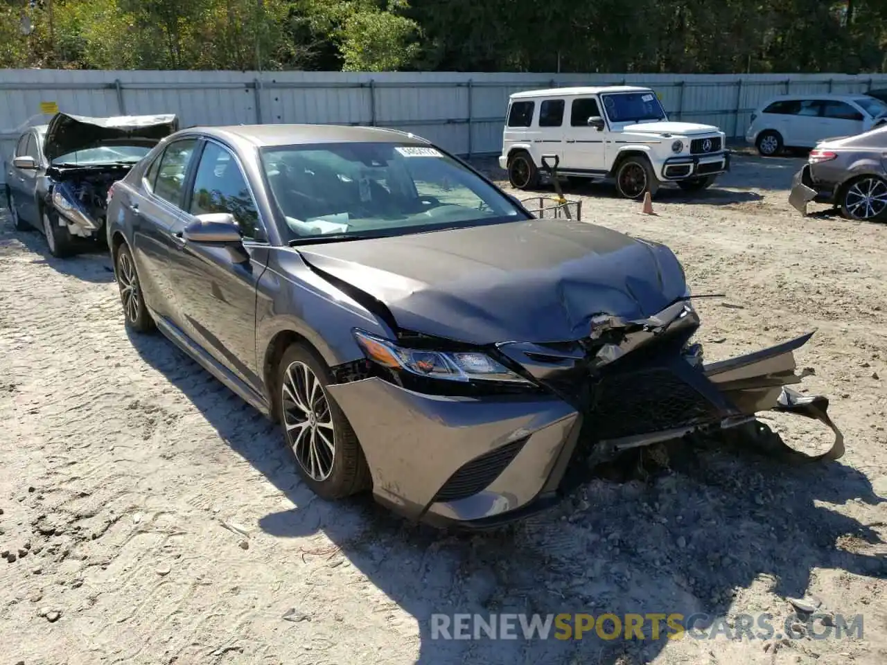 1 Photograph of a damaged car 4T1G11AK8LU902518 TOYOTA CAMRY 2020