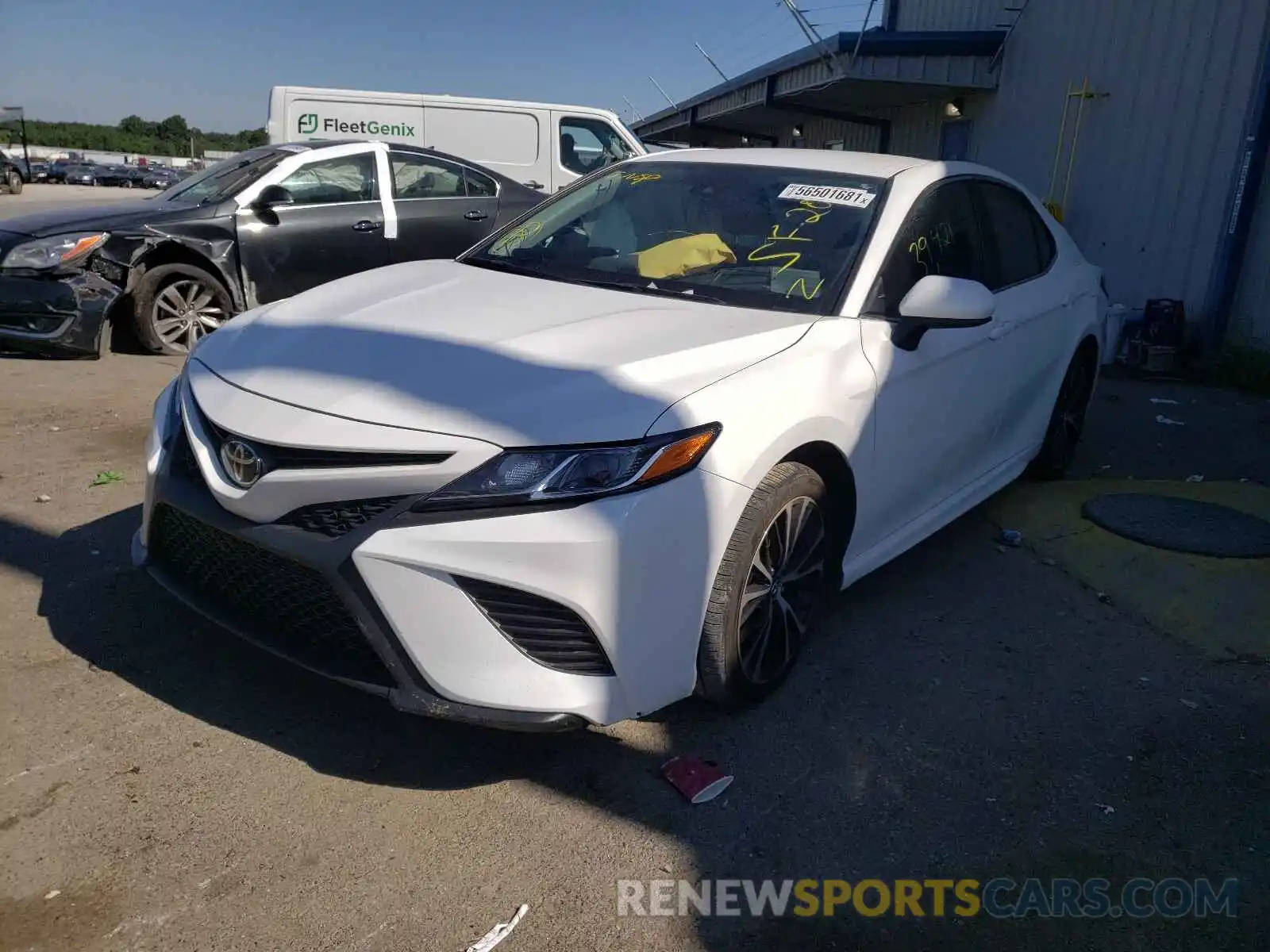 2 Photograph of a damaged car 4T1G11AK8LU912532 TOYOTA CAMRY 2020