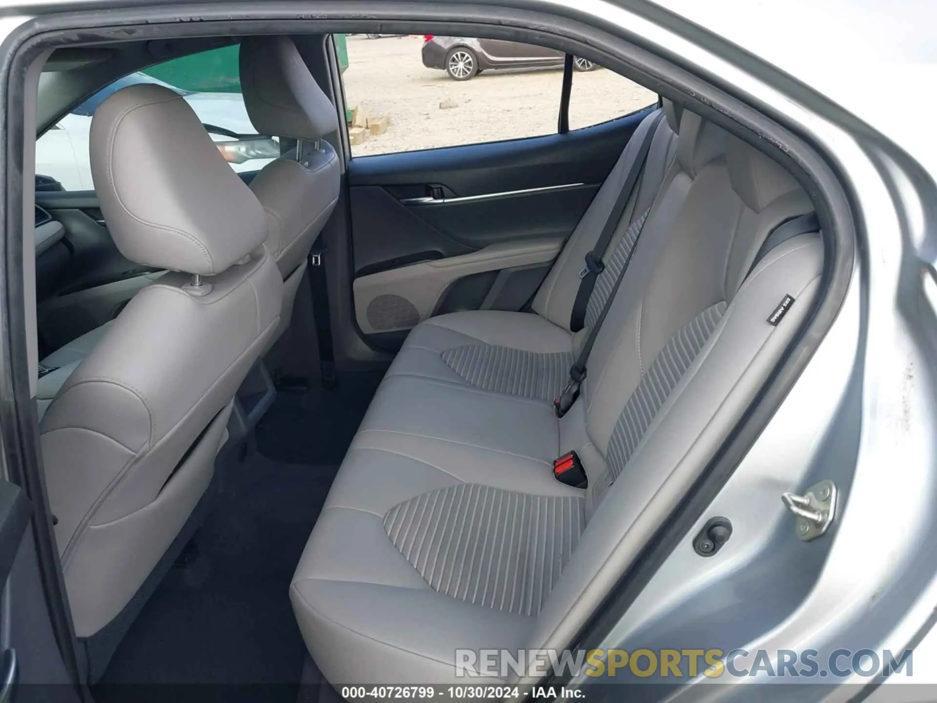 8 Photograph of a damaged car 4T1G11AK8LU914815 TOYOTA CAMRY 2020