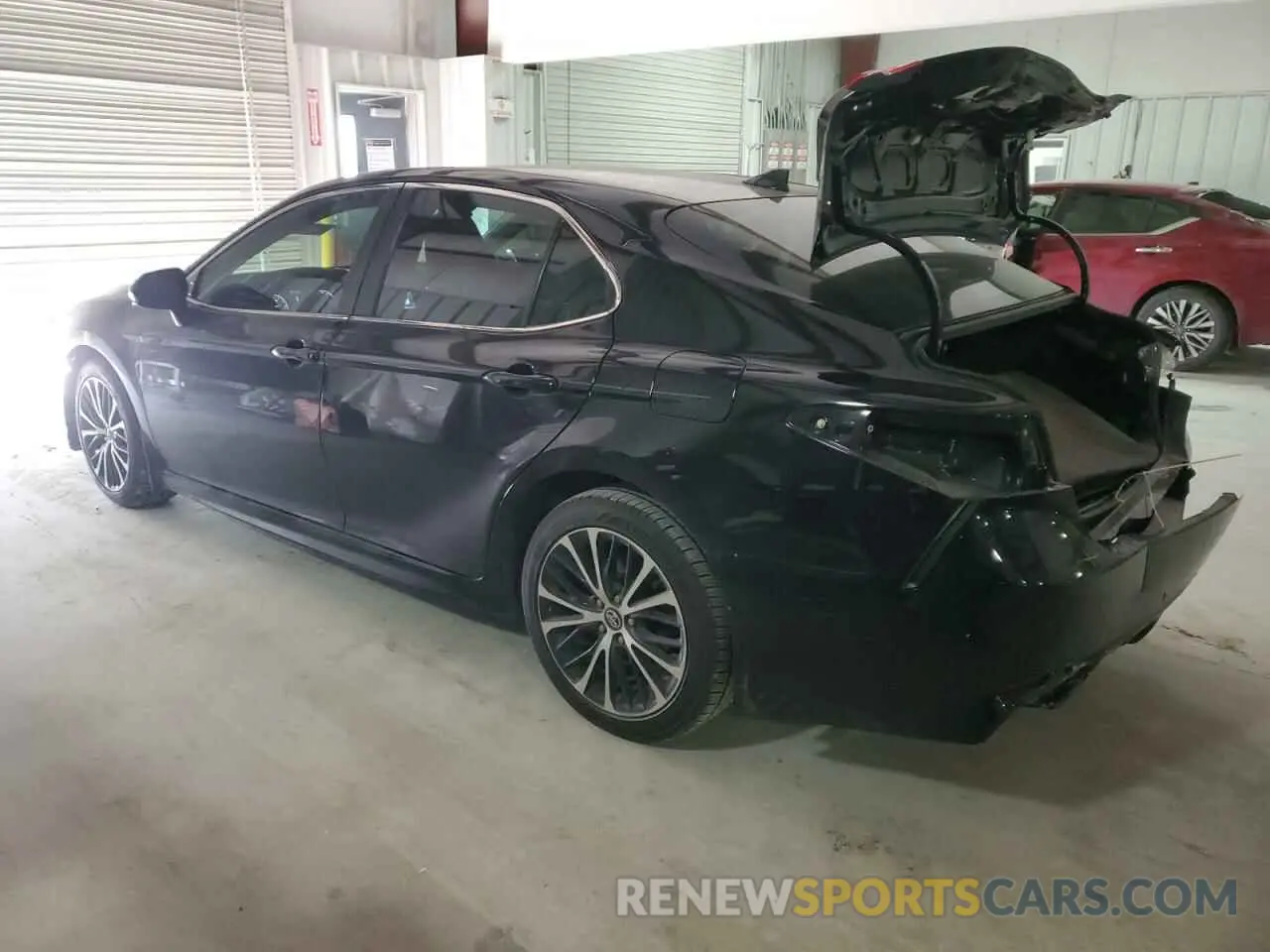 2 Photograph of a damaged car 4T1G11AK8LU916662 TOYOTA CAMRY 2020